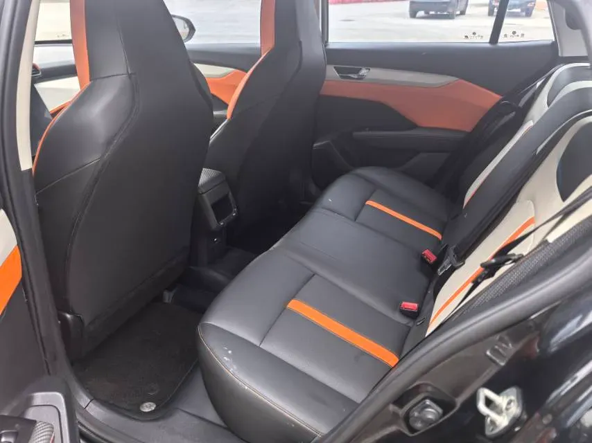 2023 DongFeng Aeolus YiXuan 1.5L 125HP L4 6DCT,autocango,china used car exporter,china ev exporter,chinese used car exporter,chinese used ev exporter