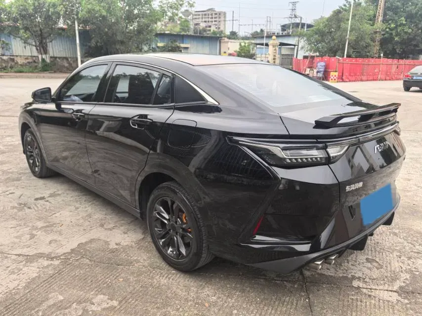 2023 DongFeng Aeolus YiXuan 1.5L 125HP L4 6DCT,autocango,china used car exporter,china ev exporter,chinese used car exporter,chinese used ev exporter