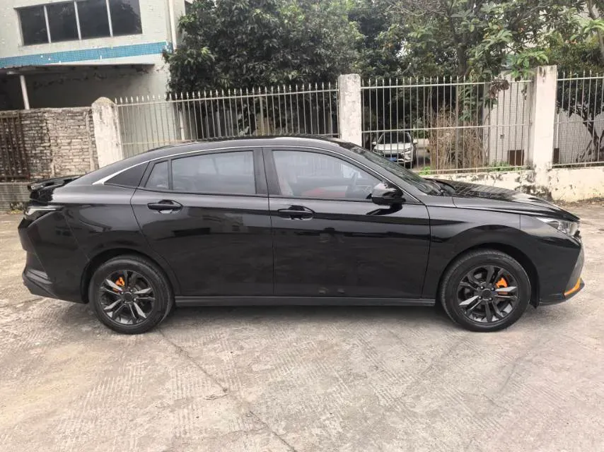 2023 DongFeng Aeolus YiXuan 1.5L 125HP L4 6DCT,autocango,china used car exporter,china ev exporter,chinese used car exporter,chinese used ev exporter