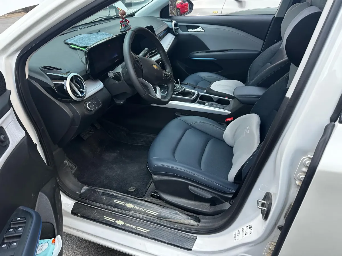 2024 Chevrolet Monza 1.5L 113HP L4 6DCT,autocango,china used car exporter,china ev exporter,chinese used car exporter,chinese used ev exporter