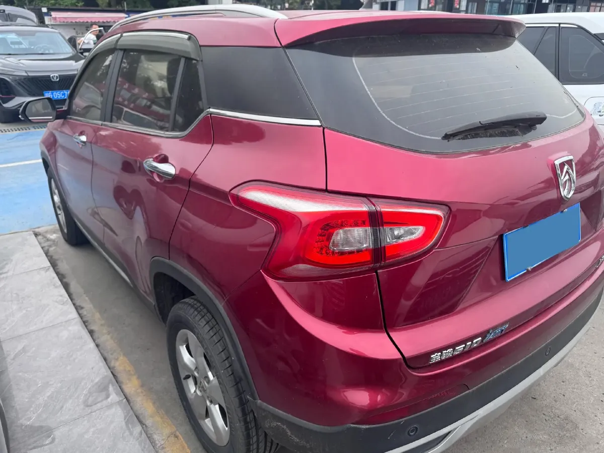 2017 BaoJun 310W 1.5L 105HP L4 6MT,autocango,china used car exporter,china ev exporter,chinese used car exporter,chinese used ev exporter