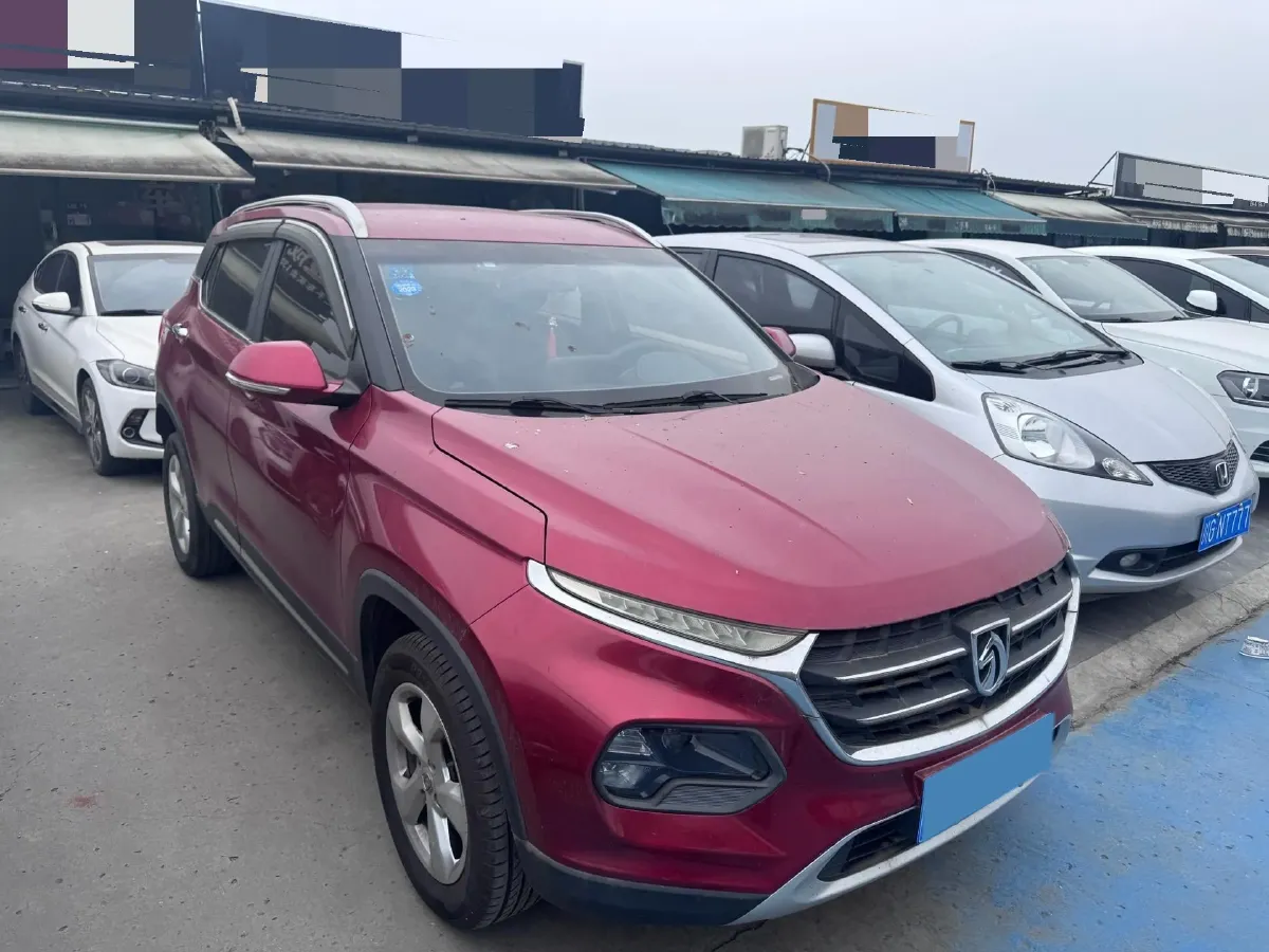 2017 BaoJun 310W 1.5L 105HP L4 6MT,autocango,china used car exporter,china ev exporter,chinese used car exporter,chinese used ev exporter