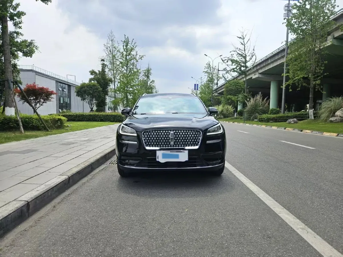 2020 Lincoln Corsair 2.0T 245HP L4 8AT,autocango,china used car exporter,china ev exporter,chinese used car exporter,chinese used ev exporter
