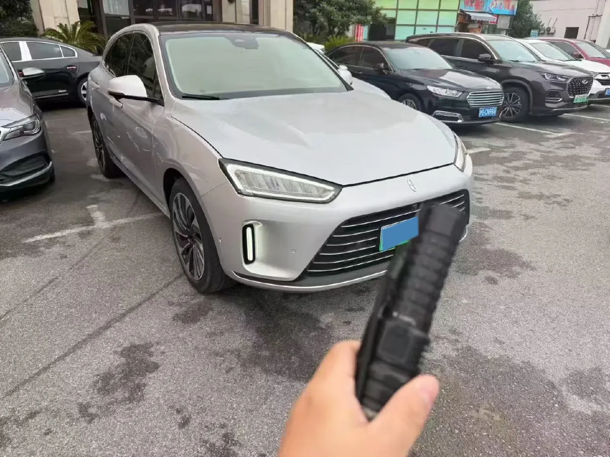 2022 JMC YuHu 7 2.0T 141HP L4 8AT,autocango,china used car exporter,china ev exporter,chinese used car exporter,chinese used ev exporter