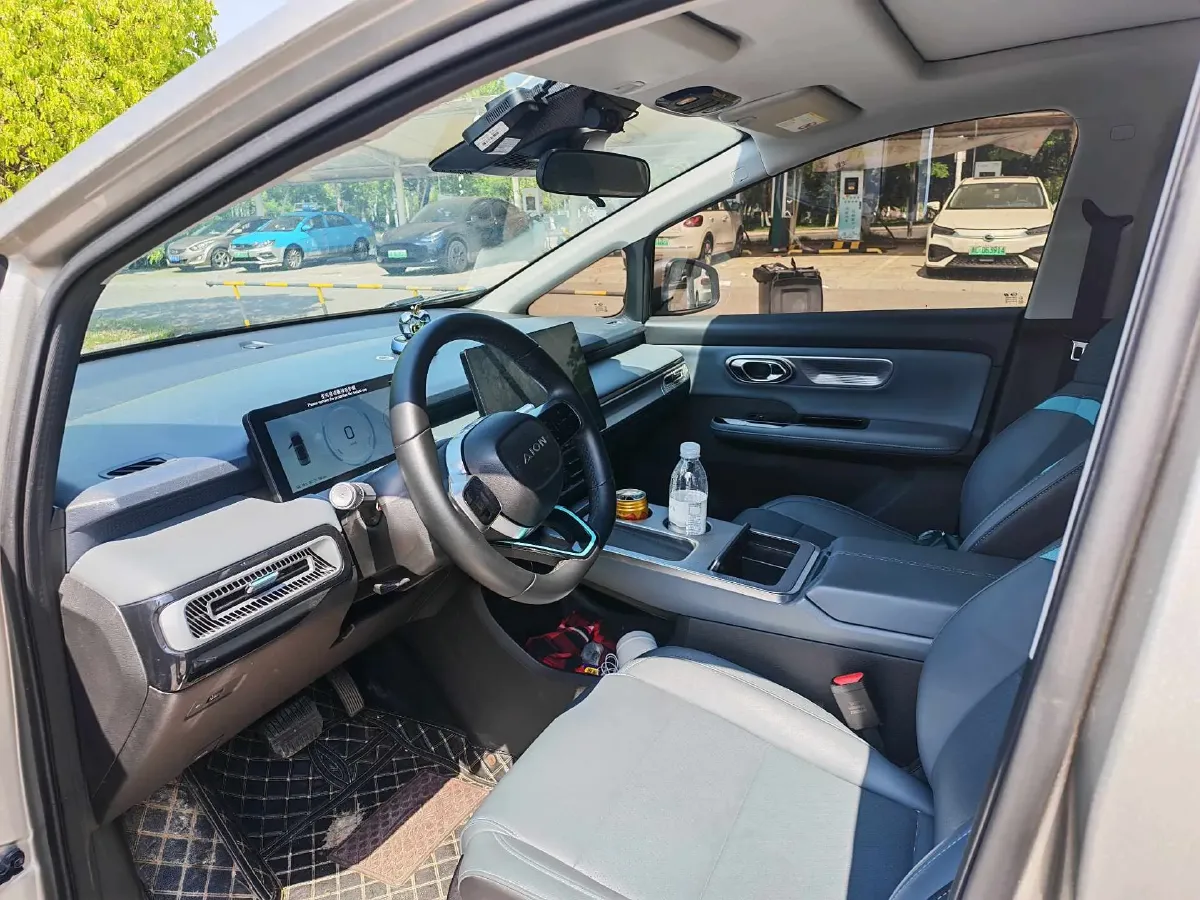 2023 GAC Trumpchi GS4 1.5T 177HP L4 6AT,autocango,china used car exporter,china ev exporter,chinese used car exporter,chinese used ev exporter