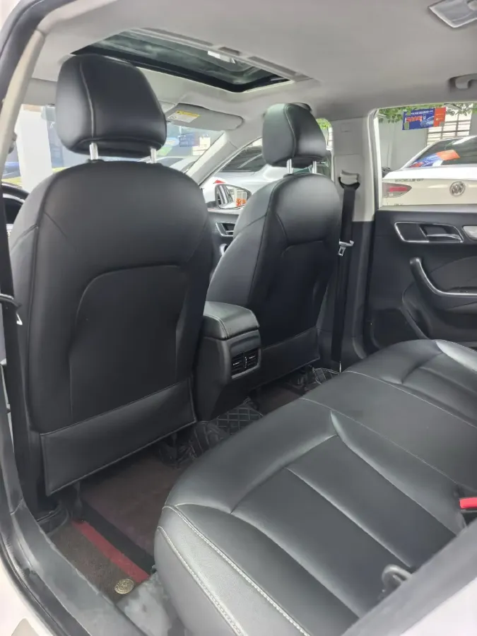 2017 Roewe i6 1.0T 125HP L3 2AT PHEV,autocango,china used car exporter,china ev exporter,chinese used car exporter,chinese used ev exporter