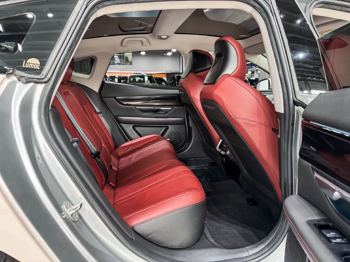 2022 DongFeng Forthing M7 2.0T 224HP L4 8AT,autocango,china used car exporter,china ev exporter,chinese used car exporter,chinese used ev exporter