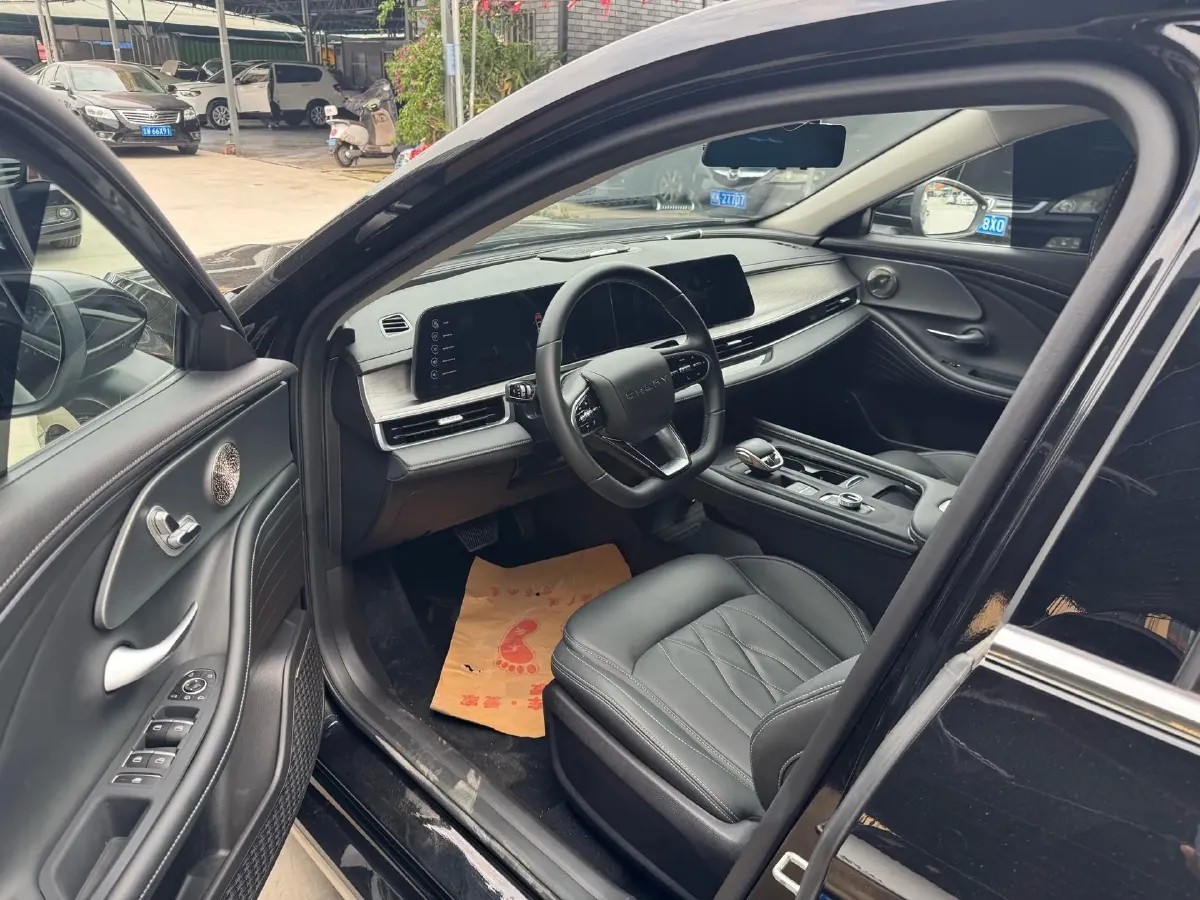 2025 Chery Arrizo 8 1.6T 197HP L4 7DCT,autocango,china used car exporter,china ev exporter,chinese used car exporter,chinese used ev exporter