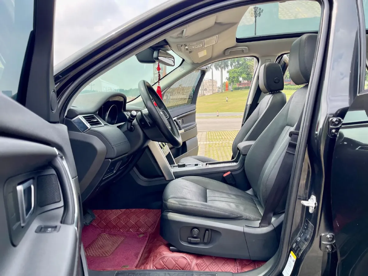 2018 Land Rover Discovery Sport 2.0T 241HP L4 9AT,autocango,china used car exporter,china ev exporter,chinese used car exporter,chinese used ev exporter