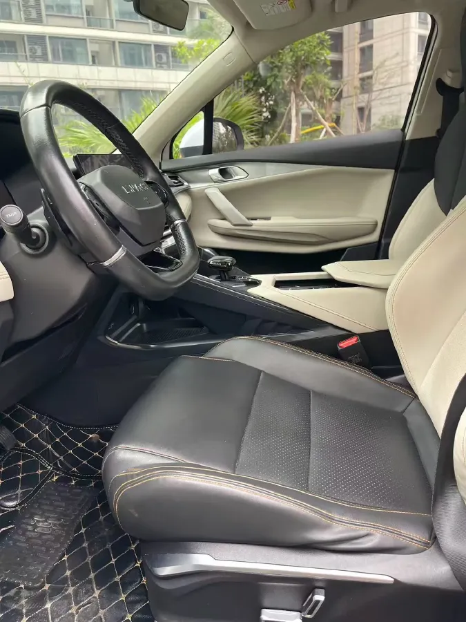 2020 LYNK&CO 06 1.5T 177HP L3 7DCT,autocango,china used car exporter,china ev exporter,chinese used car exporter,chinese used ev exporter