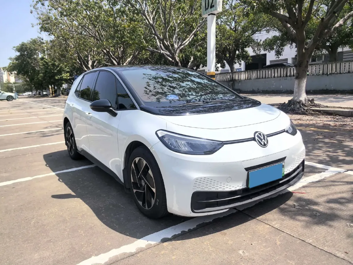 2025 Volkswagen ID.3 BEV 52.8KWH,autocango,china used car exporter,china ev exporter,chinese used car exporter,chinese used ev exporter