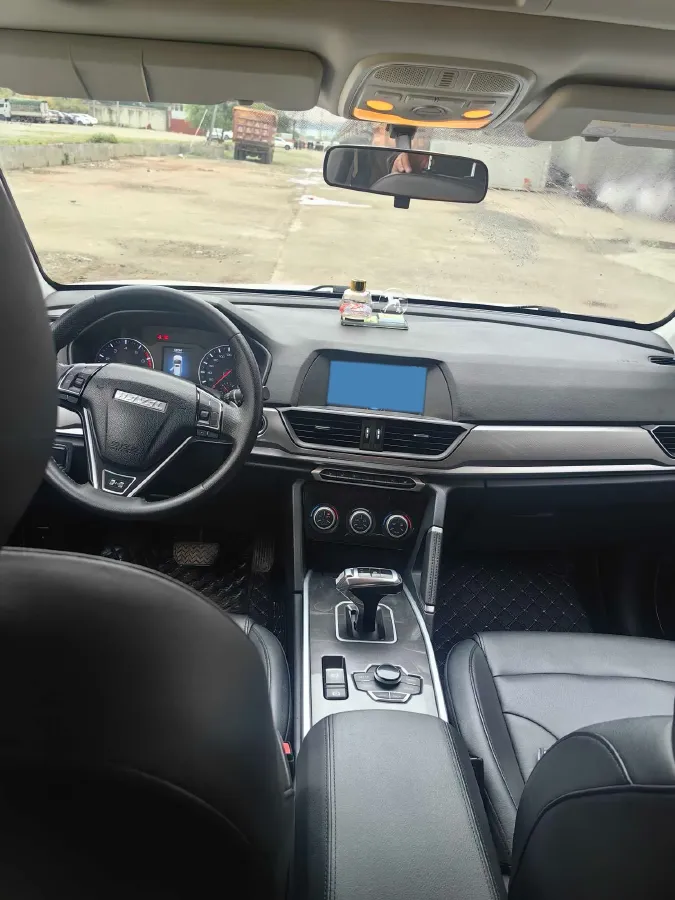 2018 Haval H6 1.5T 150HP L4 7DCT,autocango,china used car exporter,china ev exporter,chinese used car exporter,chinese used ev exporter