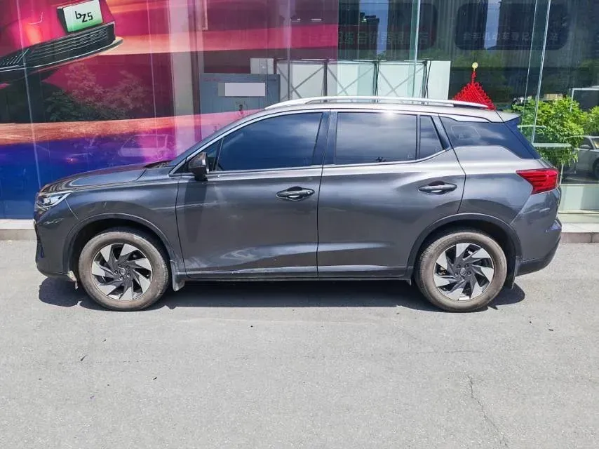 2021 GAC Trumpchi GS4 1.5T 169HP L4 6AT,autocango,china used car exporter,china ev exporter,chinese used car exporter,chinese used ev exporter