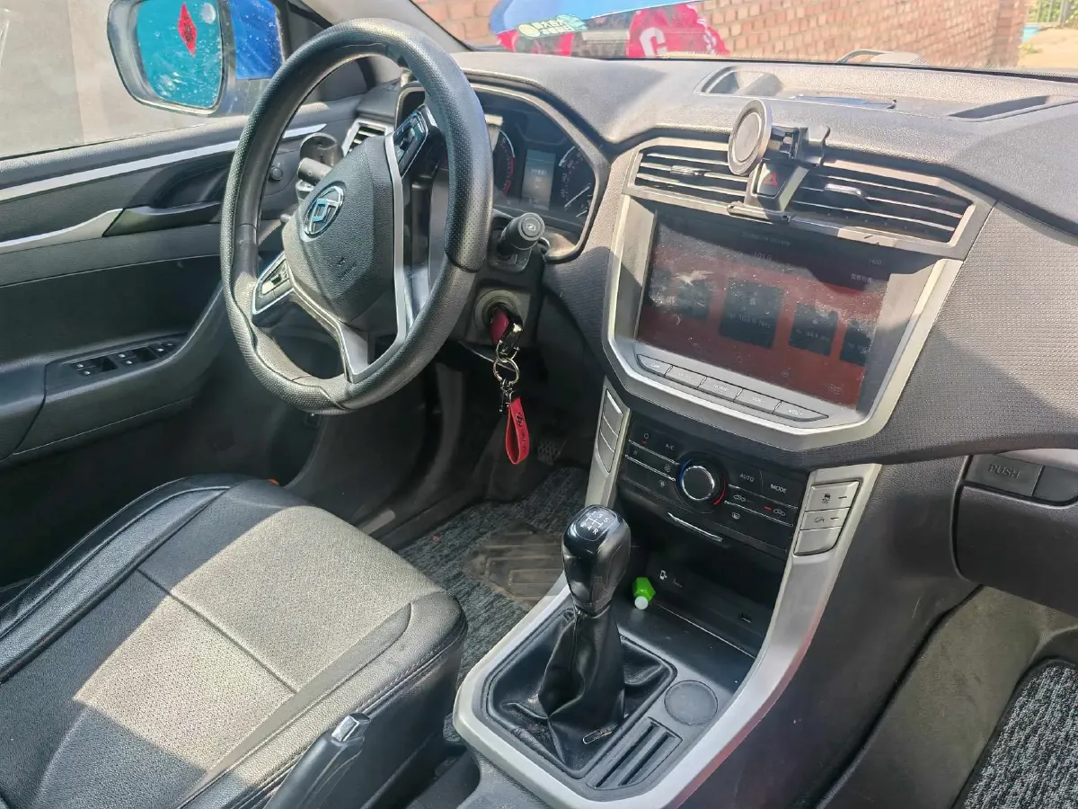 2017 MAXUS T60 2.4L 143HP L4 5MT,autocango,china used car exporter,china ev exporter,chinese used car exporter,chinese used ev exporter