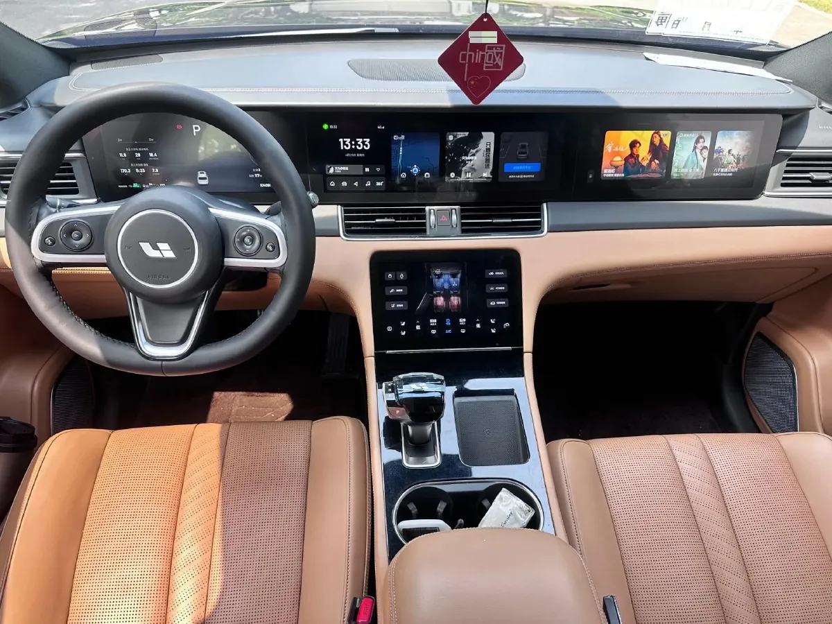 2020 Li ONE Range Extended 131HP REEV 40.5KWH,autocango,china used car exporter,china ev exporter,chinese used car exporter,chinese used ev exporter