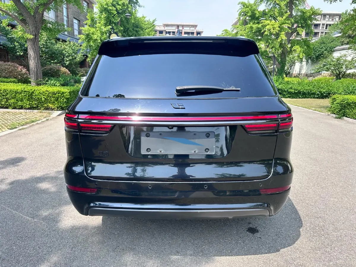 2020 Li ONE Range Extended 131HP REEV 40.5KWH,autocango,china used car exporter,china ev exporter,chinese used car exporter,chinese used ev exporter