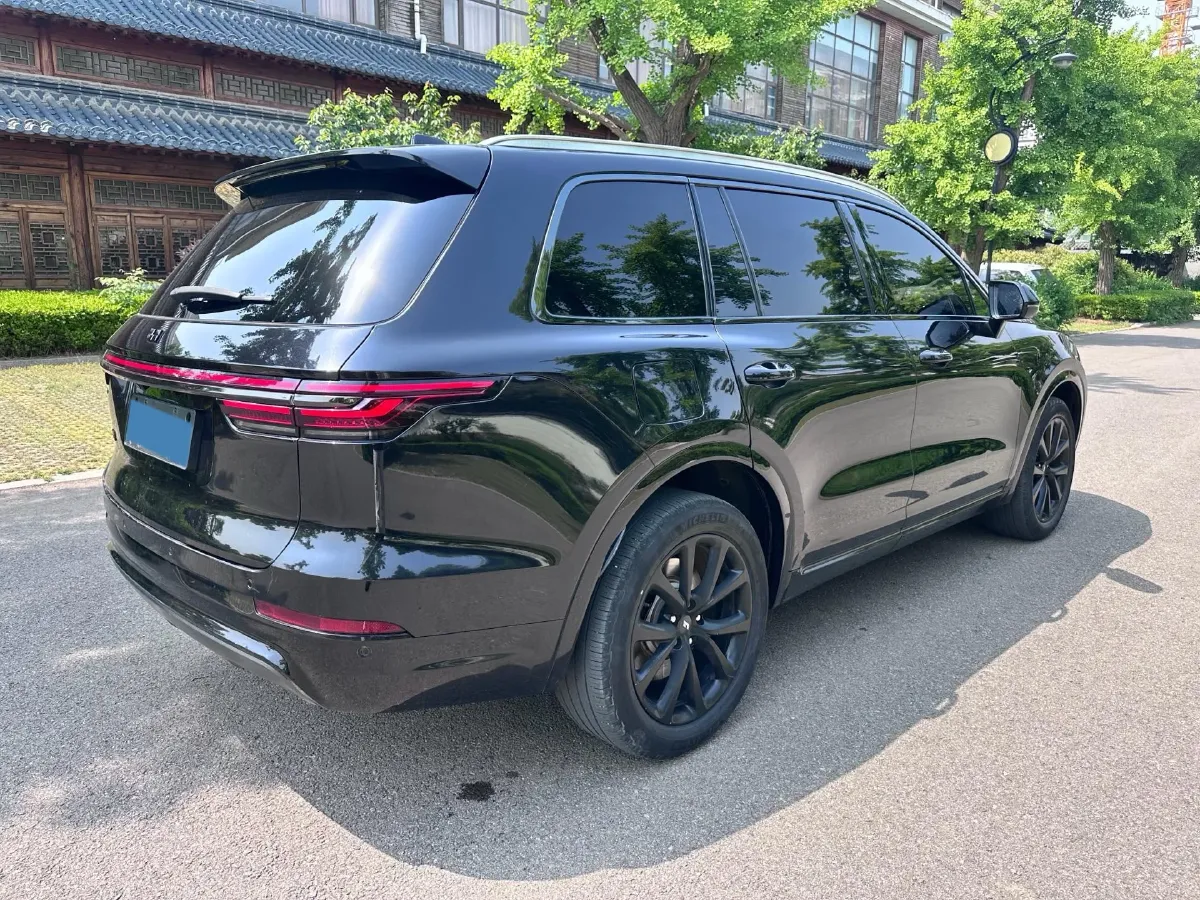 2020 Li ONE Range Extended 131HP REEV 40.5KWH,autocango,china used car exporter,china ev exporter,chinese used car exporter,chinese used ev exporter