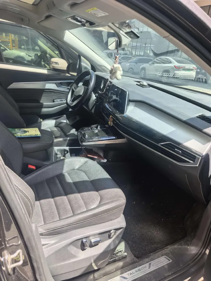 2021 Volkswagen Talagon 2.0T 186HP L4 7DCT,autocango,china used car exporter,china ev exporter,chinese used car exporter,chinese used ev exporter