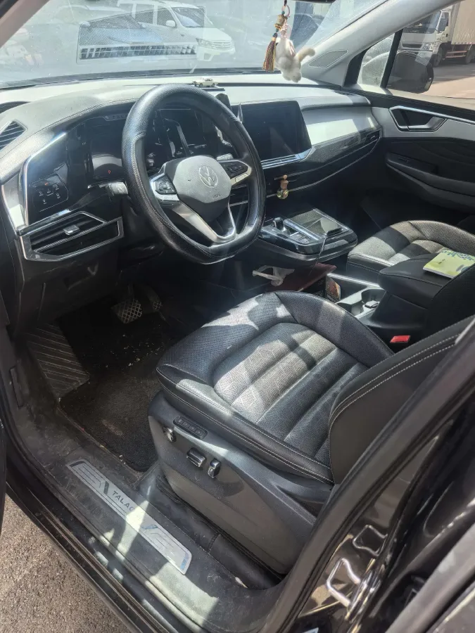 2021 Volkswagen Talagon 2.0T 186HP L4 7DCT,autocango,china used car exporter,china ev exporter,chinese used car exporter,chinese used ev exporter
