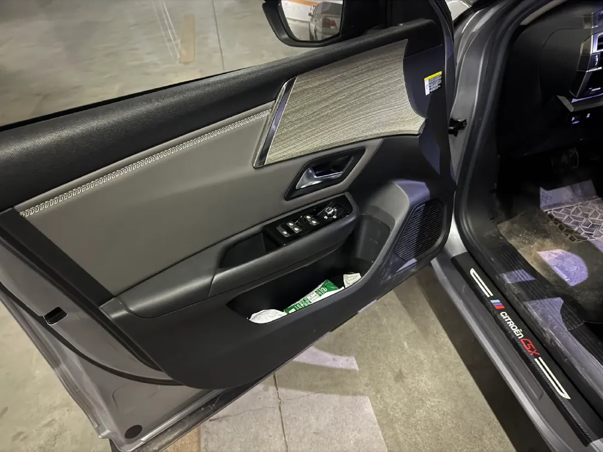 2021 Citroen C5 X 1.6T 175HP L4 8AT,autocango,china used car exporter,china ev exporter,chinese used car exporter,chinese used ev exporter