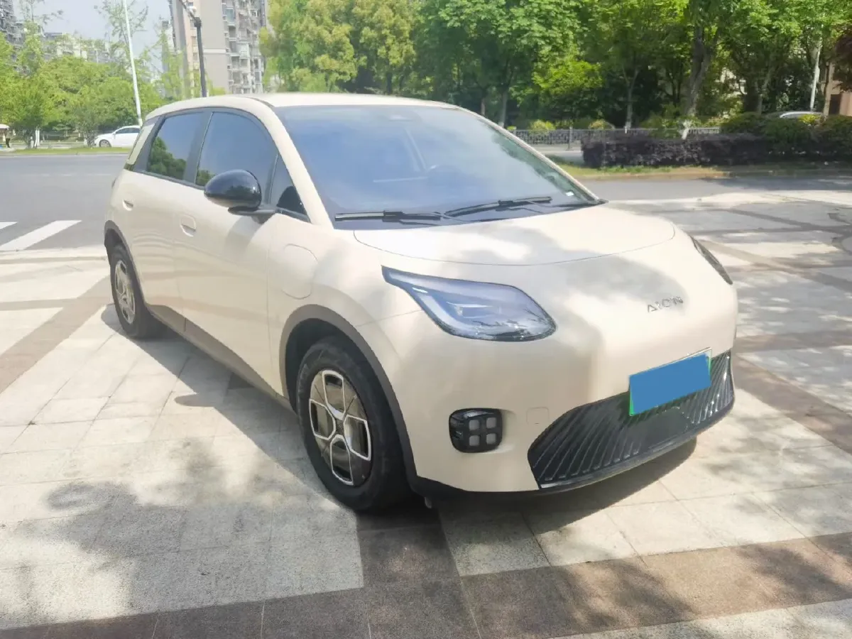2025 Aion AION UT BEV,autocango,china used car exporter,china ev exporter,chinese used car exporter,chinese used ev exporter