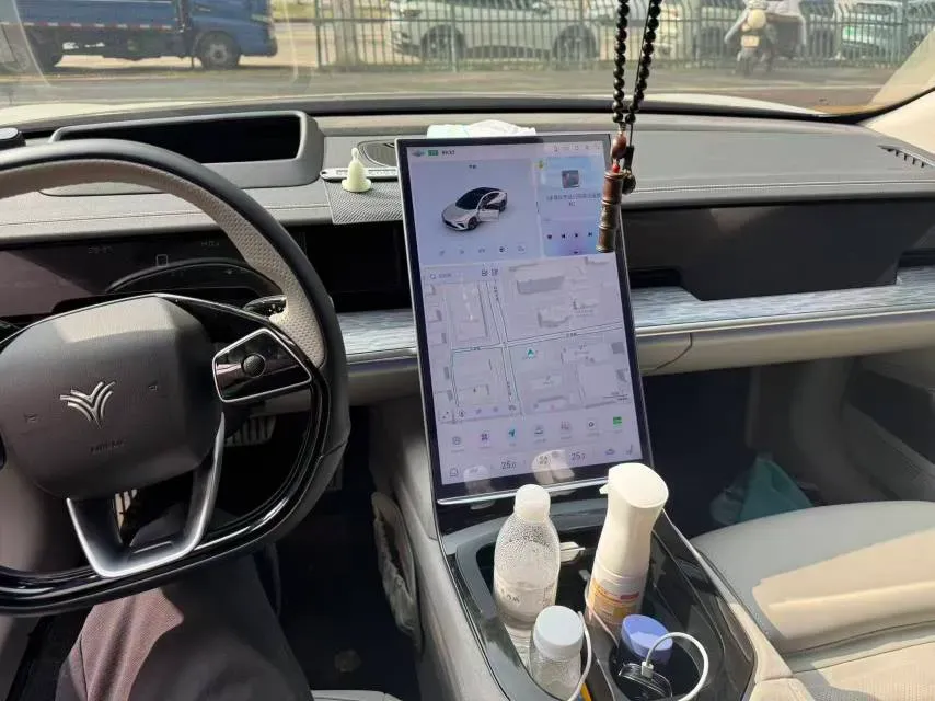 2022 Jeep Grand Commander 2.0T 234HP L4 9AT,autocango,china used car exporter,china ev exporter,chinese used car exporter,chinese used ev exporter