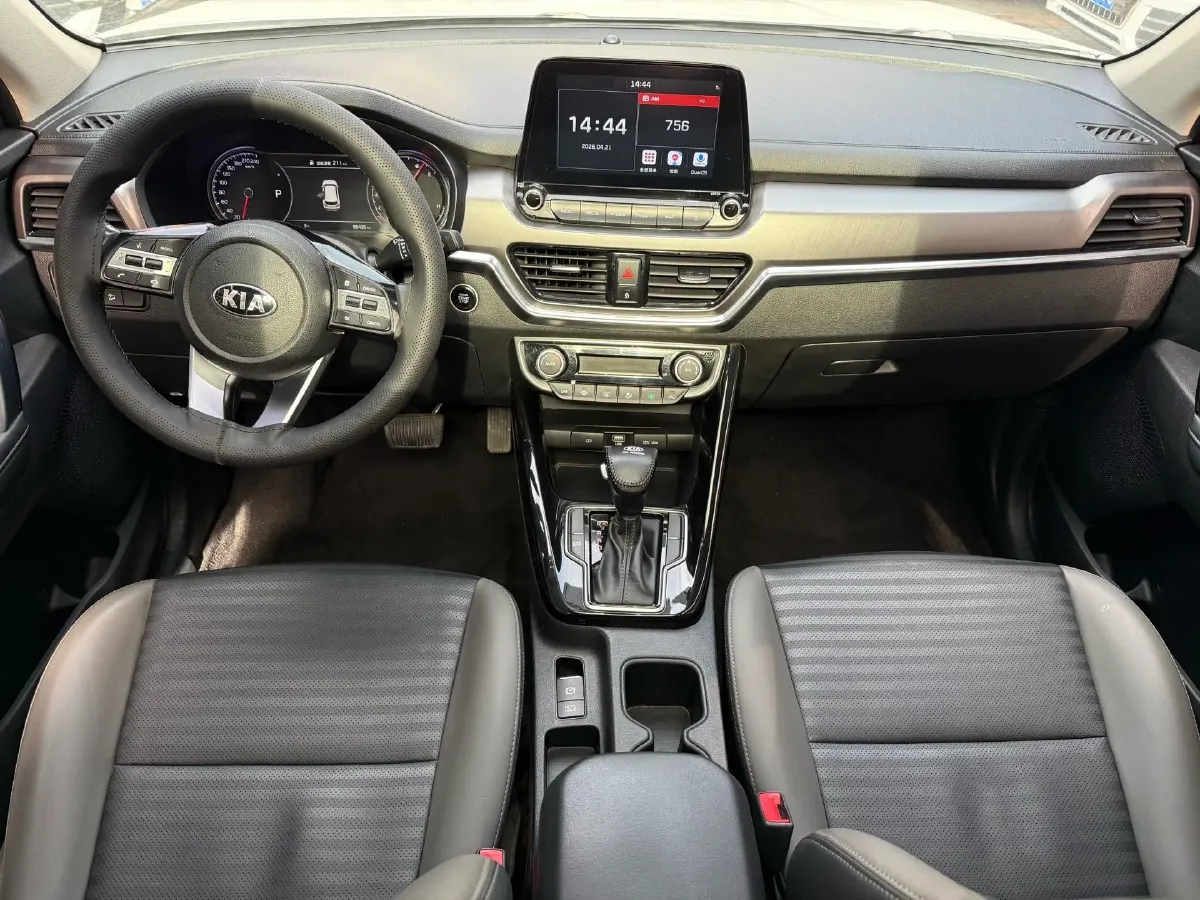 2019 Kia Sportage R 2.0L 160HP L4 6AT,autocango,china used car exporter,china ev exporter,chinese used car exporter,chinese used ev exporter