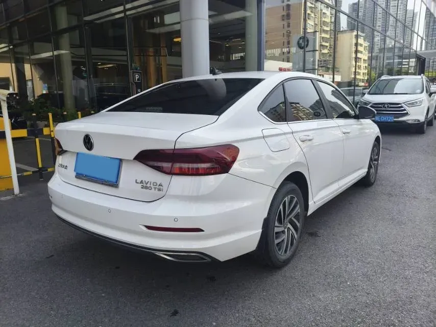 2022 Volkswagen Sagitar 1.2T 116HP L4 7DCT,autocango,china used car exporter,china ev exporter,chinese used car exporter,chinese used ev exporter