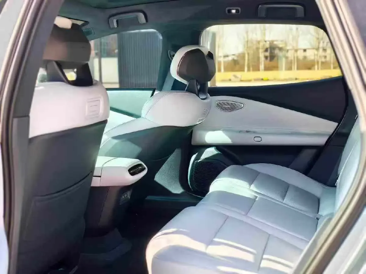 2025 Lexus NX 2.0L 169HP L4 CVT,autocango,china used car exporter,china ev exporter,chinese used car exporter,chinese used ev exporter