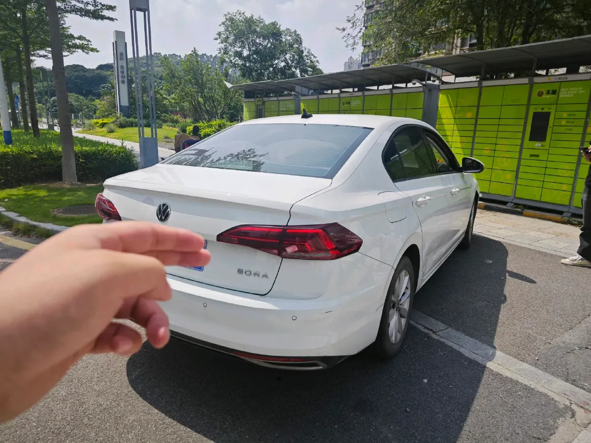 2021 Volkswagen Bora 1.5L 113HP L4 6AT,autocango,china used car exporter,china ev exporter,chinese used car exporter,chinese used ev exporter