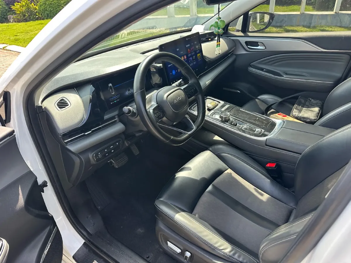 2022 ChangAn Oshan Z6 1.5T 170HP L4 6TCT PHEV 28.4KWH,autocango,china used car exporter,china ev exporter,chinese used car exporter,chinese used ev exporter