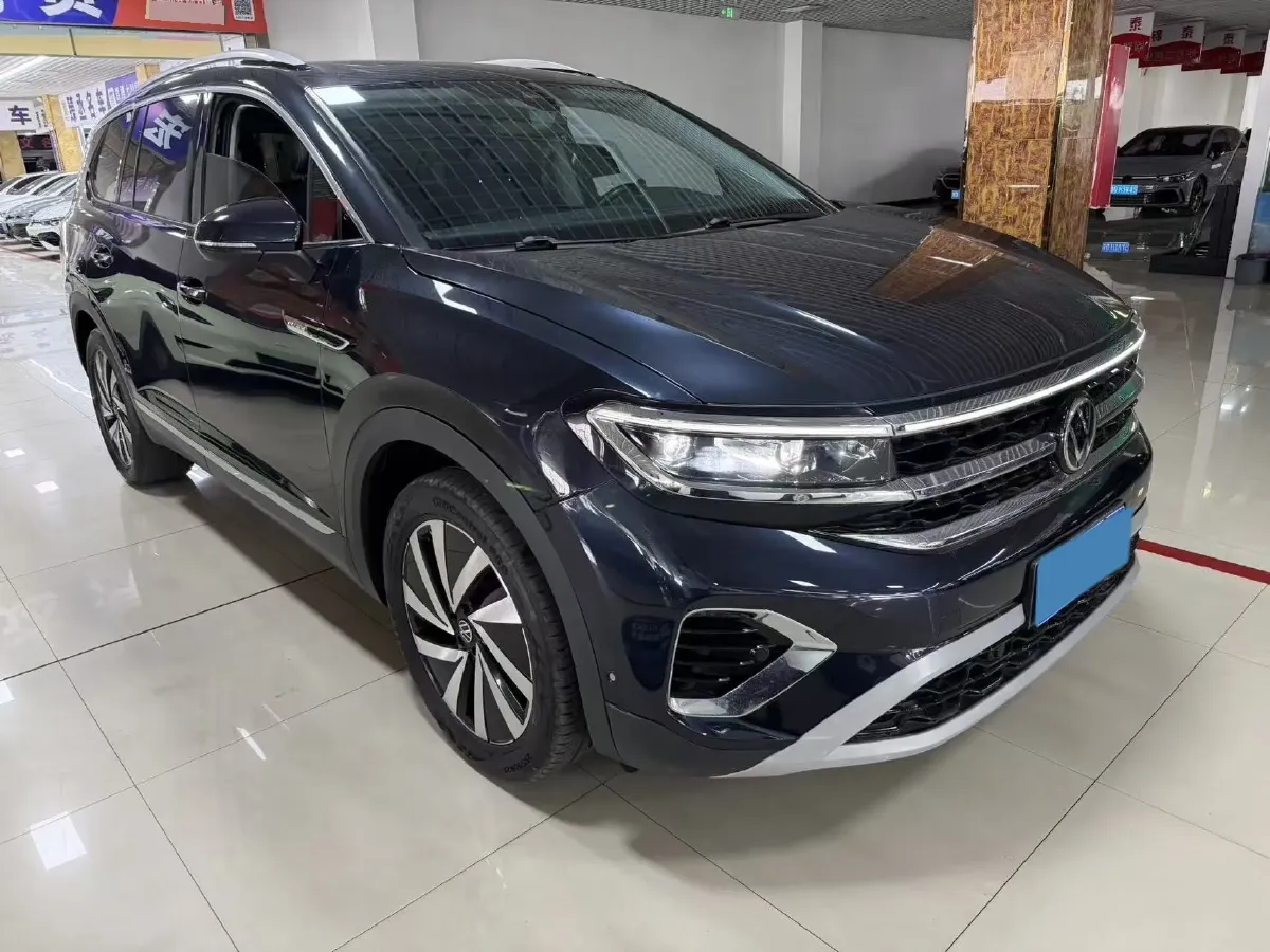 2021 Volkswagen Talagon 2.0T 220HP L4 7DCT,autocango,china used car exporter,china ev exporter,chinese used car exporter,chinese used ev exporter