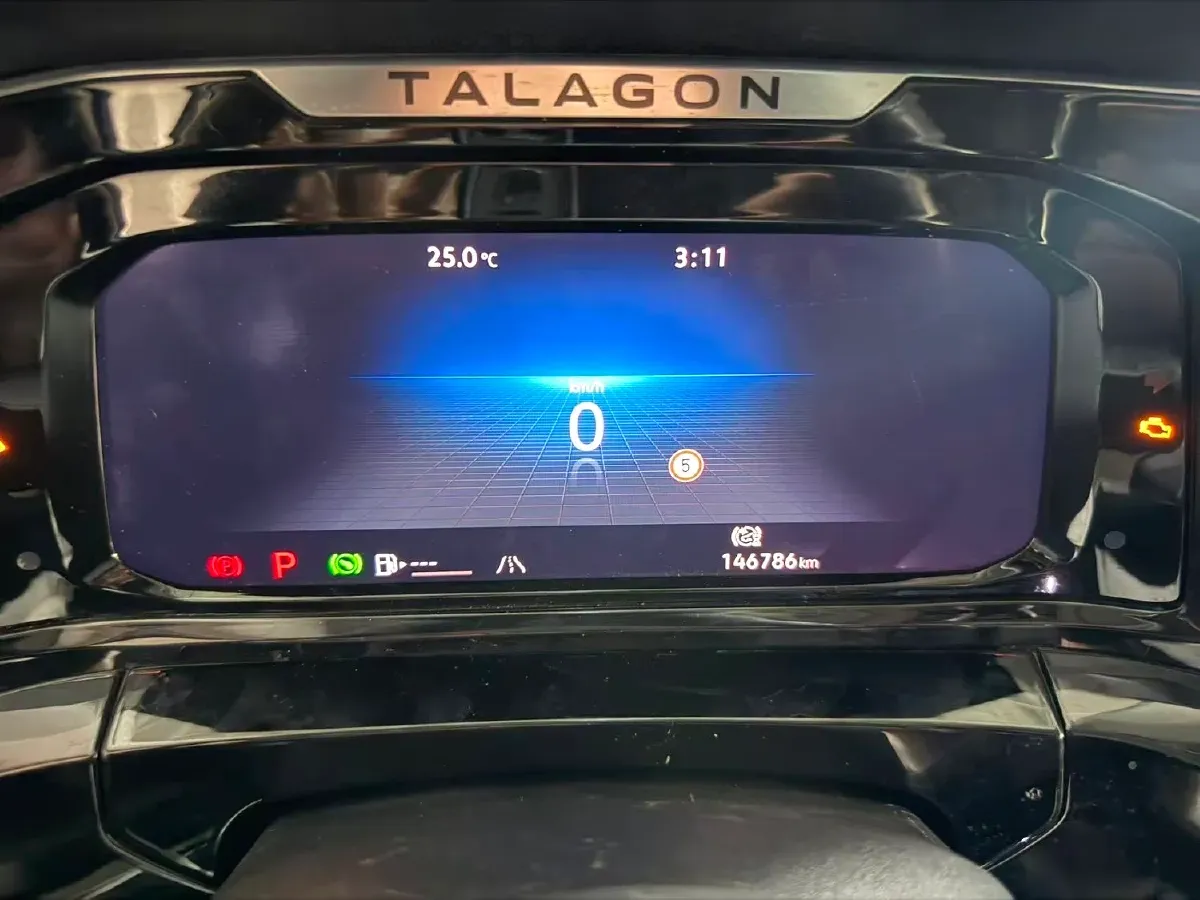 2021 Volkswagen Talagon 2.0T 220HP L4 7DCT,autocango,china used car exporter,china ev exporter,chinese used car exporter,chinese used ev exporter