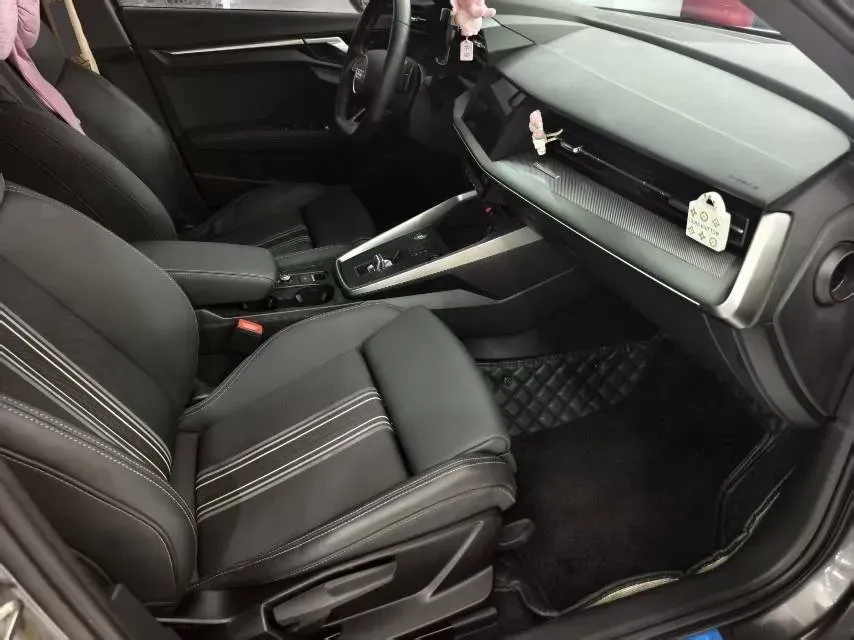 2024 Audi A3 1.4T 150HP L4 7DCT,autocango,china used car exporter,china ev exporter,chinese used car exporter,chinese used ev exporter