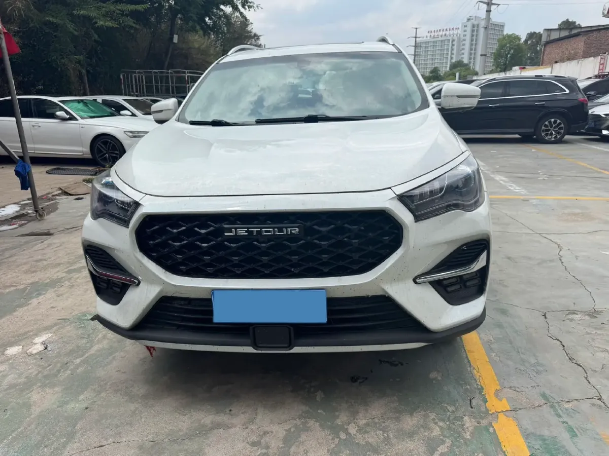 2019 Jetour X90 1.5T 156HP L4 6MT,autocango,china used car exporter,china ev exporter,chinese used car exporter,chinese used ev exporter