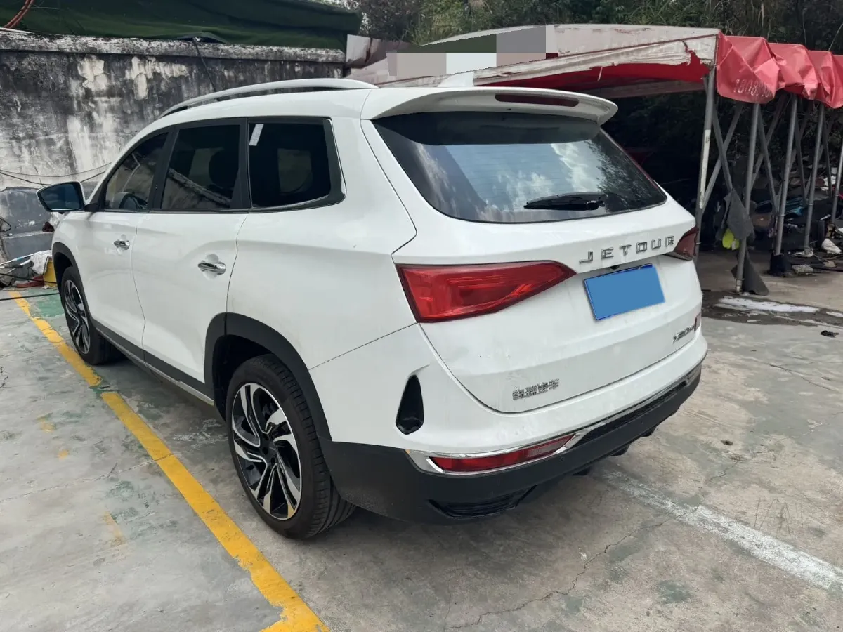 2019 Jetour X90 1.5T 156HP L4 6MT,autocango,china used car exporter,china ev exporter,chinese used car exporter,chinese used ev exporter