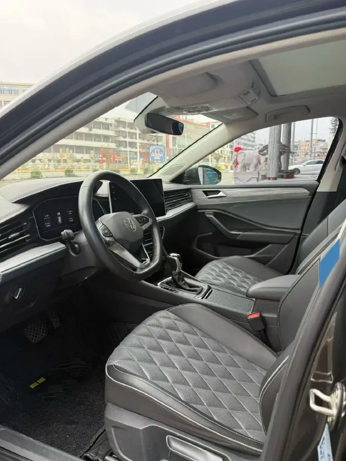 2023 Volkswagen Sagitar 1.2T 116HP L4 7DCT,autocango,china used car exporter,china ev exporter,chinese used car exporter,chinese used ev exporter