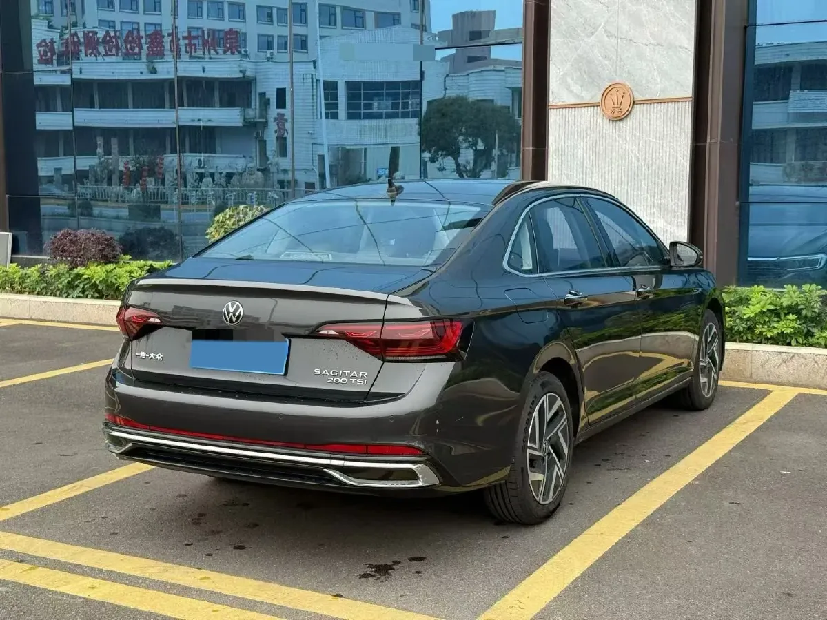 2023 Volkswagen Sagitar 1.2T 116HP L4 7DCT,autocango,china used car exporter,china ev exporter,chinese used car exporter,chinese used ev exporter