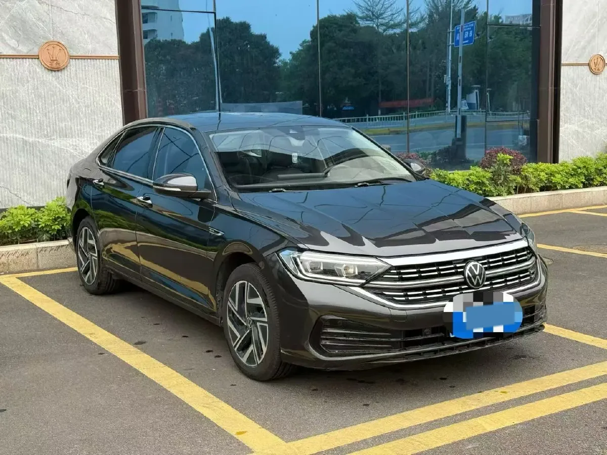 2023 Volkswagen Sagitar 1.2T 116HP L4 7DCT,autocango,china used car exporter,china ev exporter,chinese used car exporter,chinese used ev exporter