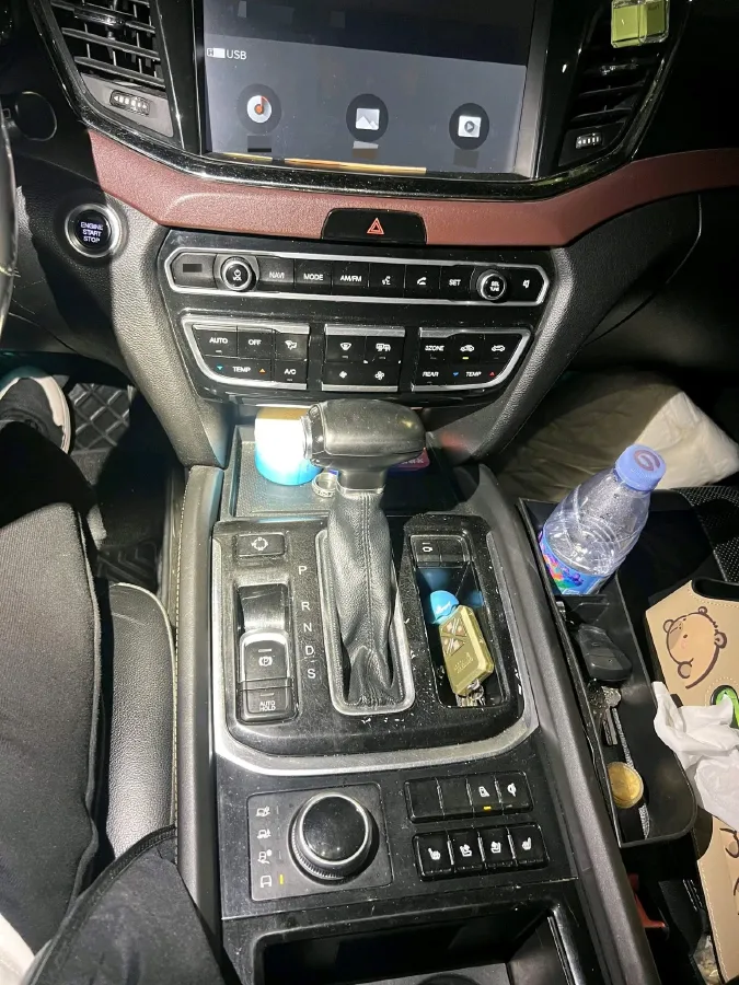 2017 GAC Trumpchi GS8 2.0T 201HP L4 6AT,autocango,china used car exporter,china ev exporter,chinese used car exporter,chinese used ev exporter