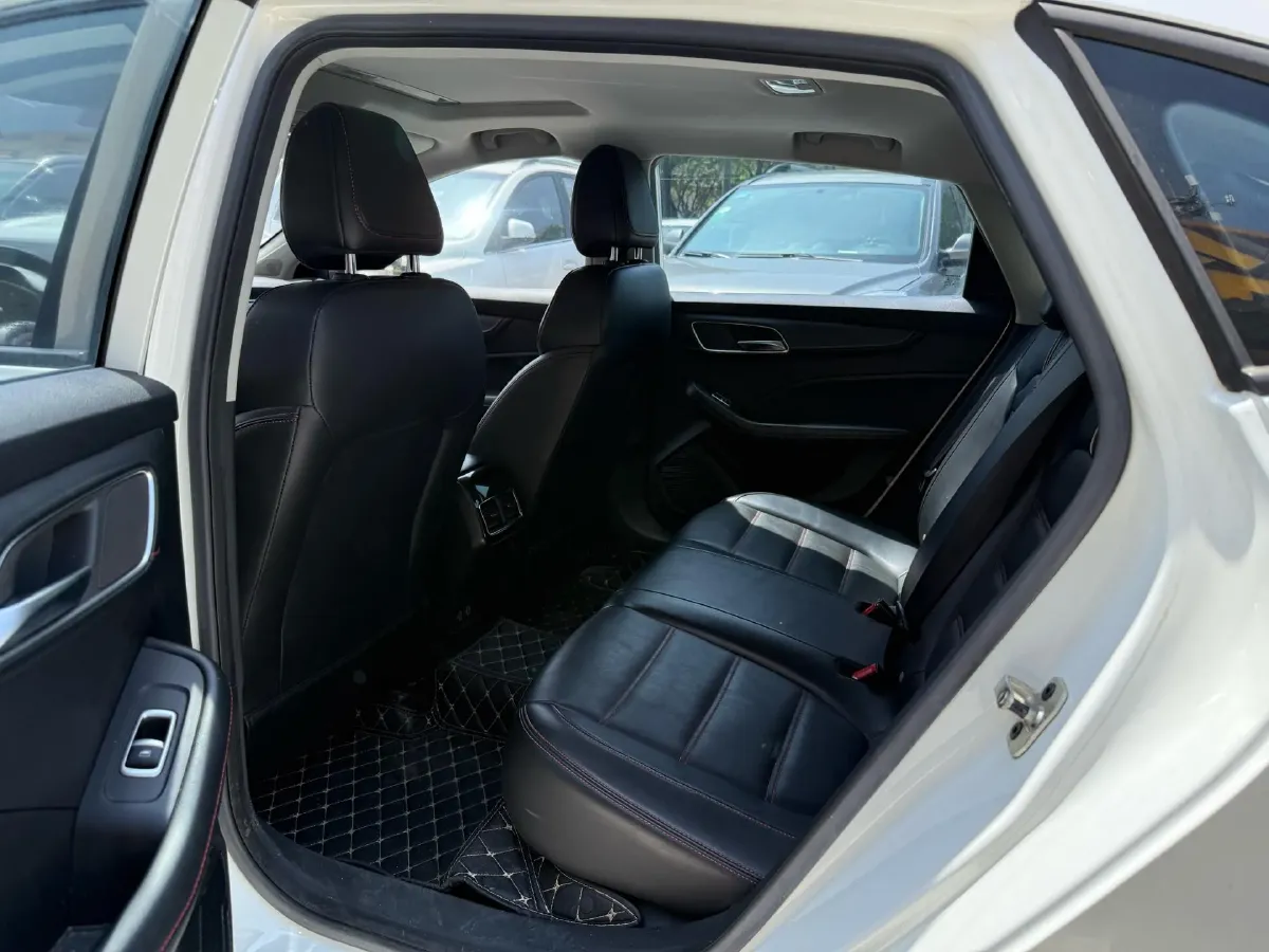 2021 MG MG6 1.5T 181HP L4 7DCT,autocango,china used car exporter,china ev exporter,chinese used car exporter,chinese used ev exporter