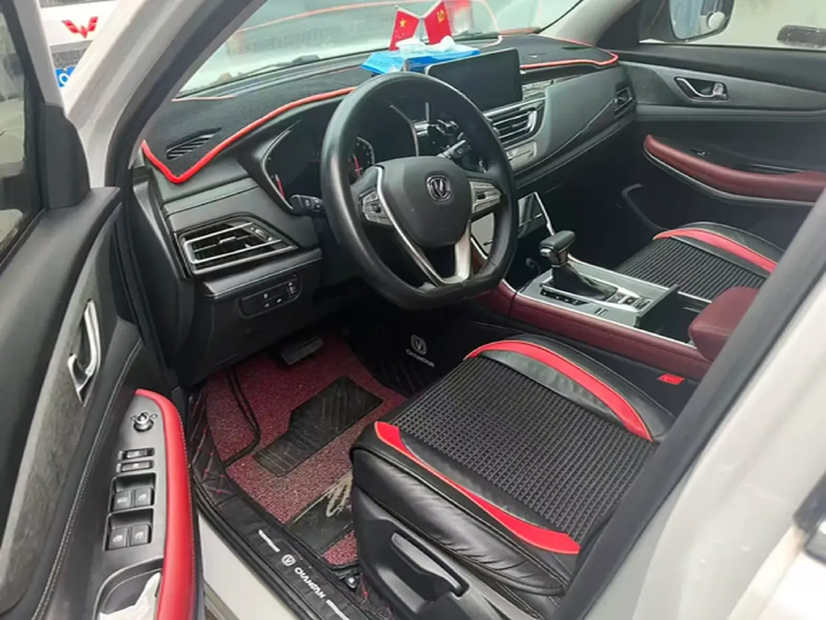 2022 ChangAn CS75 1.5T 180HP L4 7DCT,autocango,china used car exporter,china ev exporter,chinese used car exporter,chinese used ev exporter