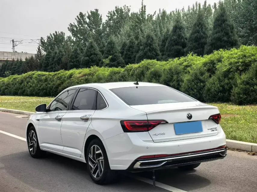 2023 Volkswagen Sagitar 1.4T 150HP L4 7DCT,autocango,china used car exporter,china ev exporter,chinese used car exporter,chinese used ev exporter