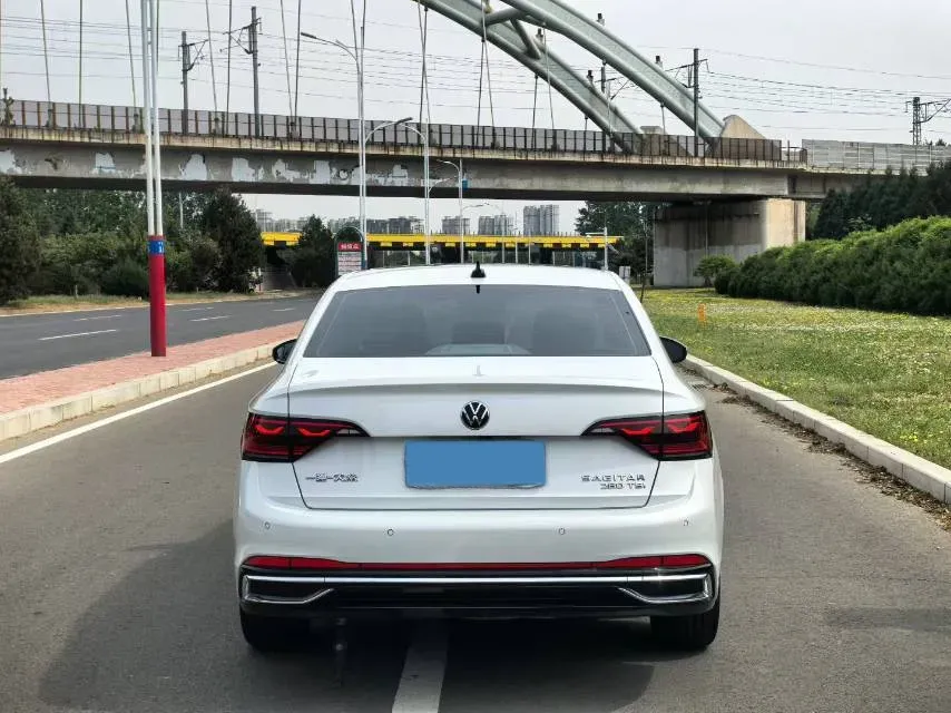 2023 Volkswagen Sagitar 1.4T 150HP L4 7DCT,autocango,china used car exporter,china ev exporter,chinese used car exporter,chinese used ev exporter