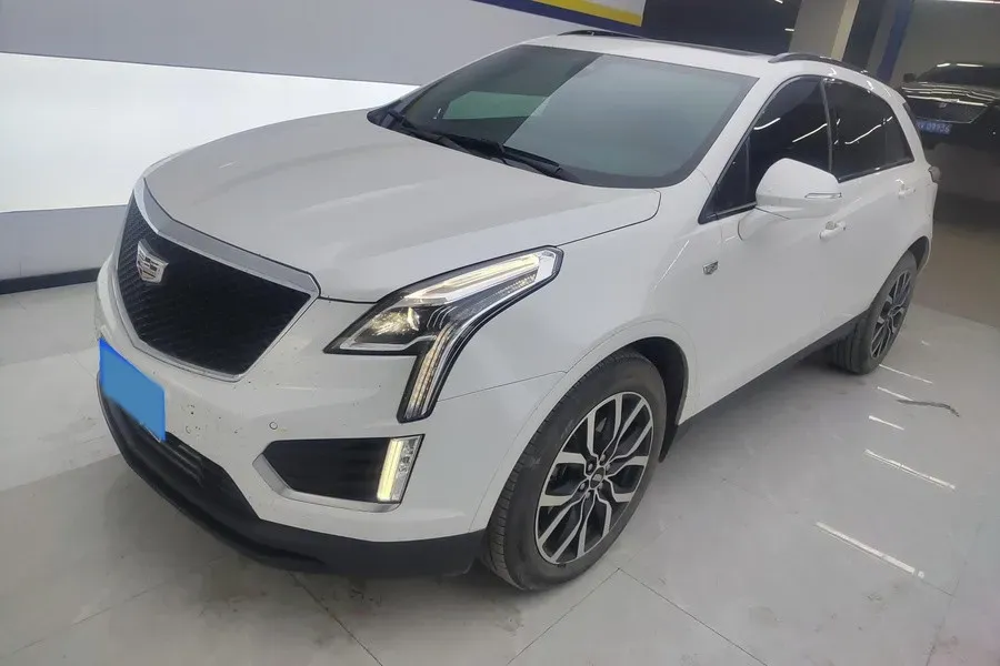 2022 Cadillac XT5 2.0T 237HP L4 9AT,autocango,china used car exporter,china ev exporter,chinese used car exporter,chinese used ev exporter