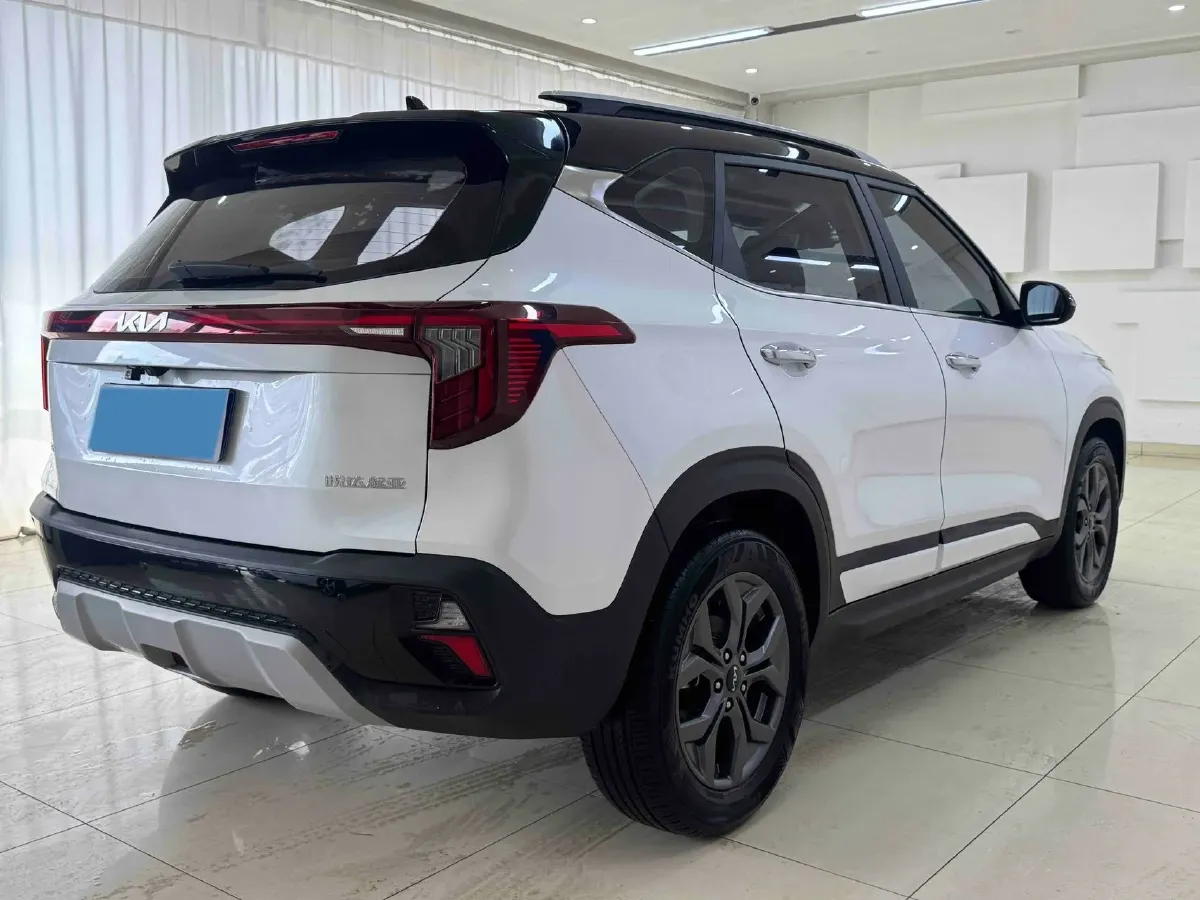 2023 Kia Seltos 1.5L 115HP L4 CVT,autocango,china used car exporter,china ev exporter,chinese used car exporter,chinese used ev exporter