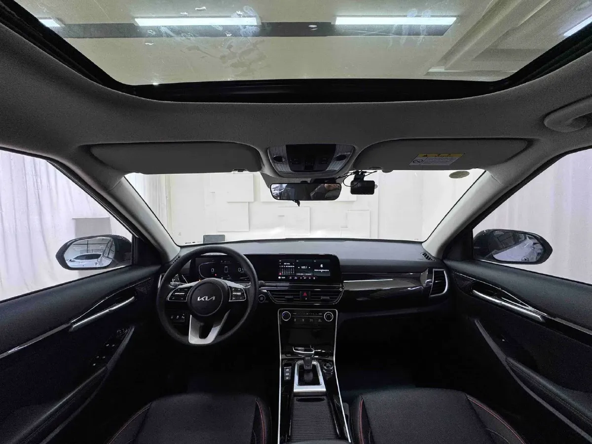 2023 Kia Seltos 1.5L 115HP L4 CVT,autocango,china used car exporter,china ev exporter,chinese used car exporter,chinese used ev exporter