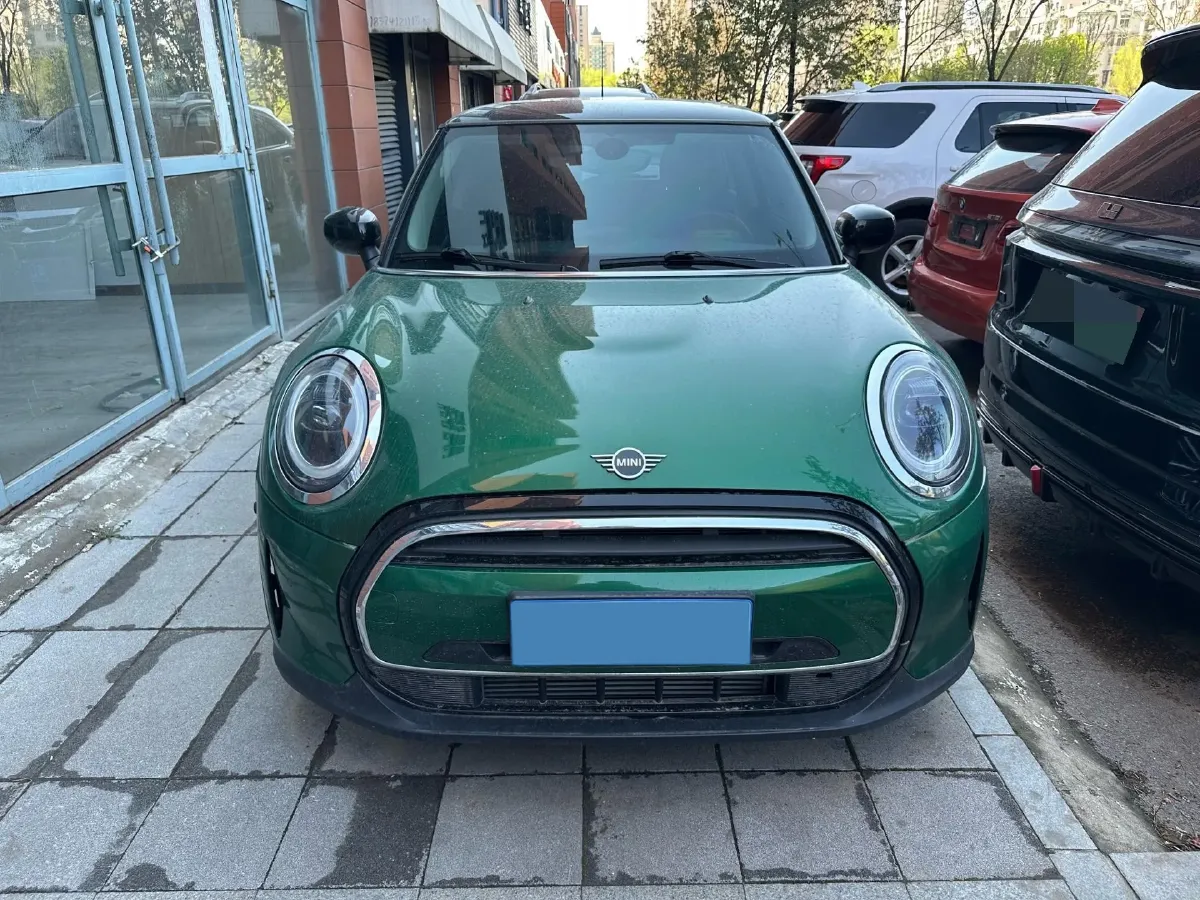 2022 MINI MINI 1.5T 136HP L3 7DCT,autocango,china used car exporter,china ev exporter,chinese used car exporter,chinese used ev exporter