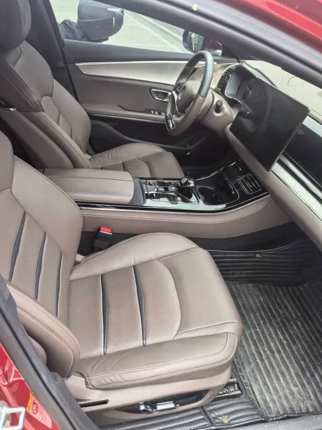 2020 WEY VV7 2.0T 227HP L4 7DCT PHEV,autocango,china used car exporter,china ev exporter,chinese used car exporter,chinese used ev exporter