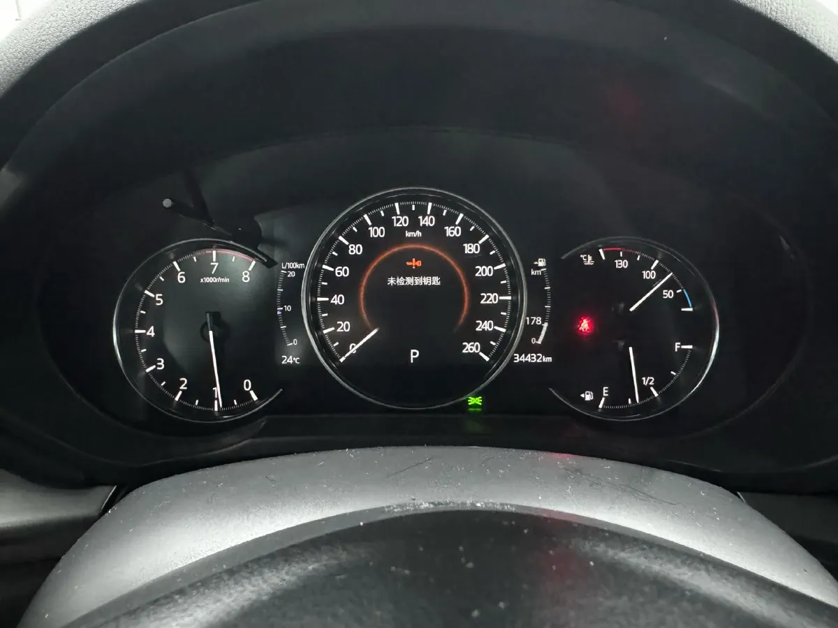 2022 MAXUS XinTu V90 2.0T 150HP L4 6AT,autocango,china used car exporter,china ev exporter,chinese used car exporter,chinese used ev exporter